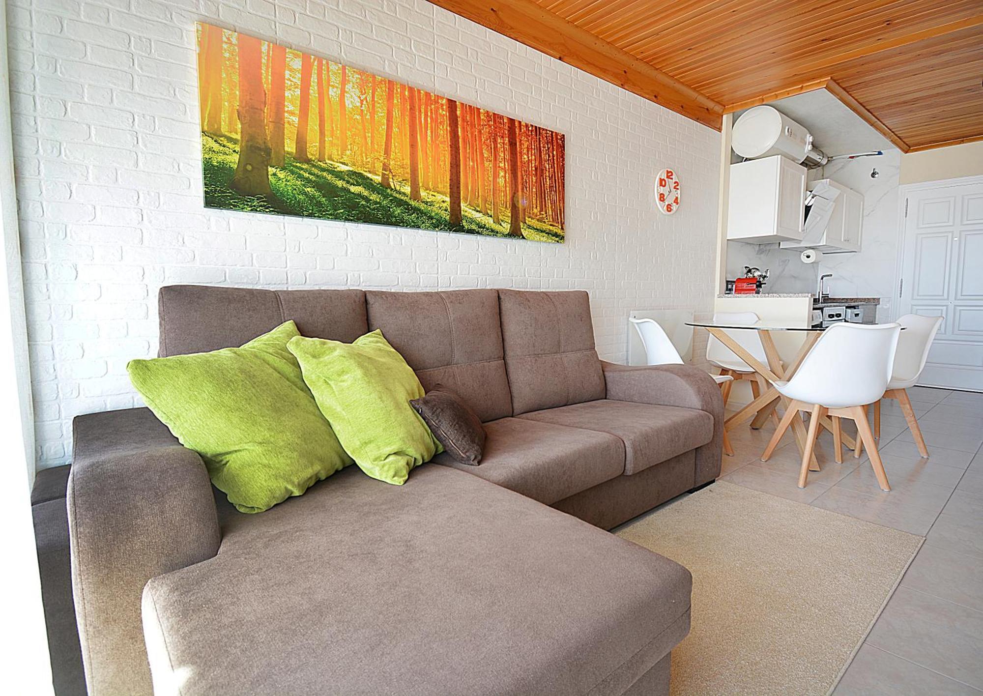 Galihost - Apartamento Con Vistas En Pedras Negras O Grove Exterior photo